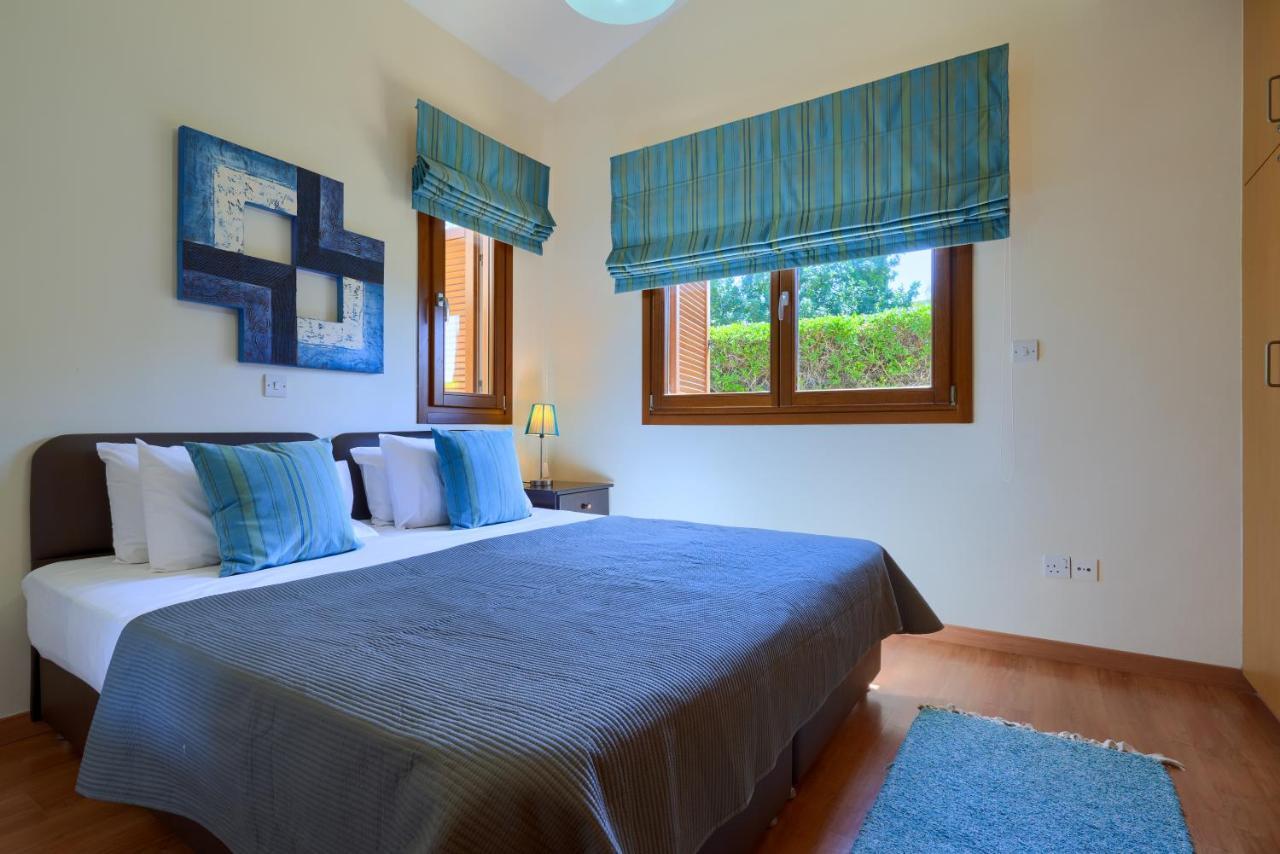 3 Bedroom Villa Madelini With Private Pool, Aphrodite Hills Resort クークリア エクステリア 写真