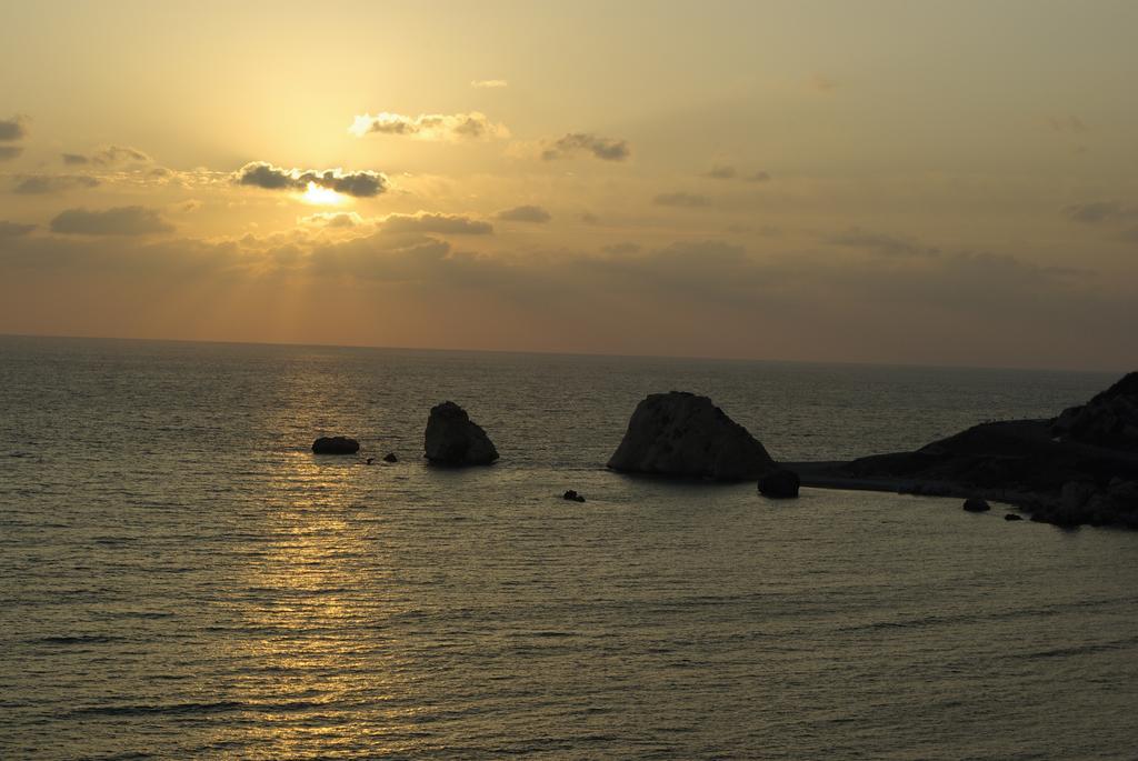 3 Bedroom Villa Madelini With Private Pool, Aphrodite Hills Resort クークリア エクステリア 写真
